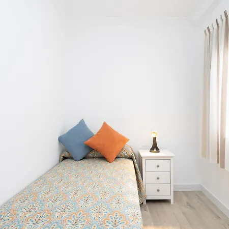 아파트 Home2book Ocean Breeze Apt, *