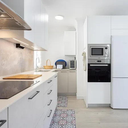 Home2book Ocean Breeze Apt, 아파트 푸에르토 데 기마르