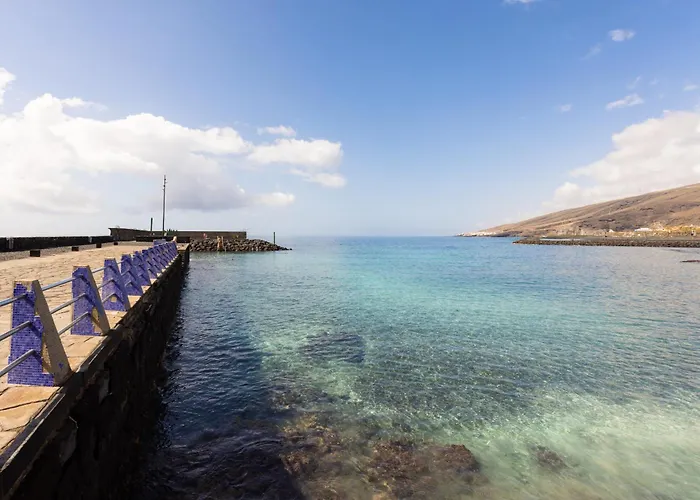 Home2book Seaside Escape,